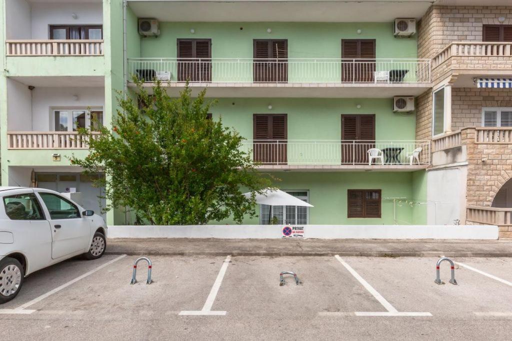 Tatijana Holiday Apartments Макарска Экстерьер фото