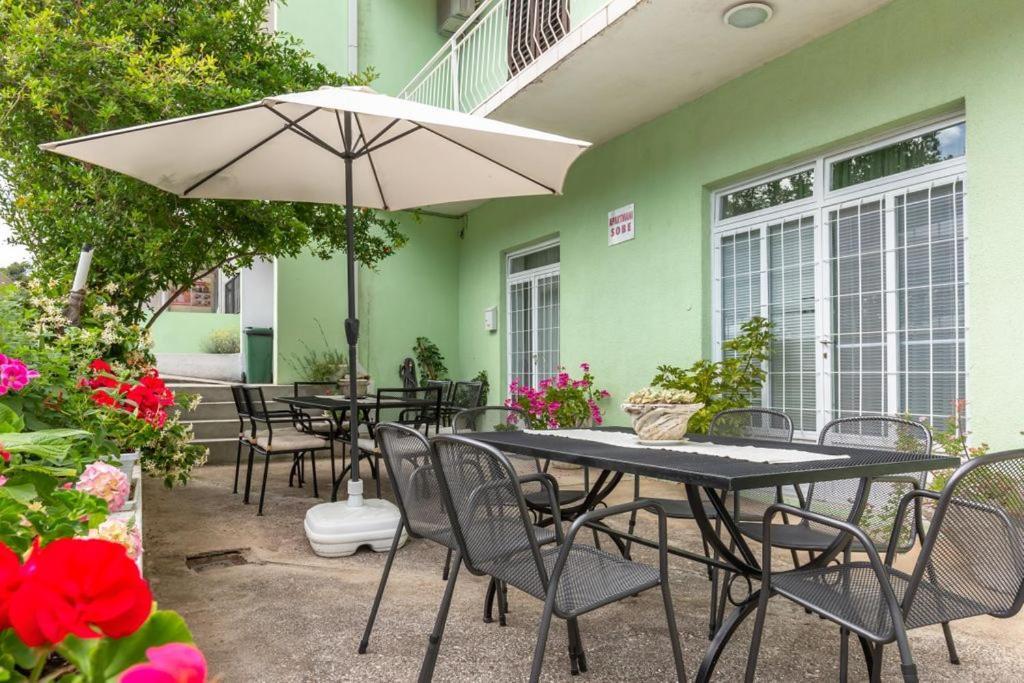Tatijana Holiday Apartments Макарска Экстерьер фото
