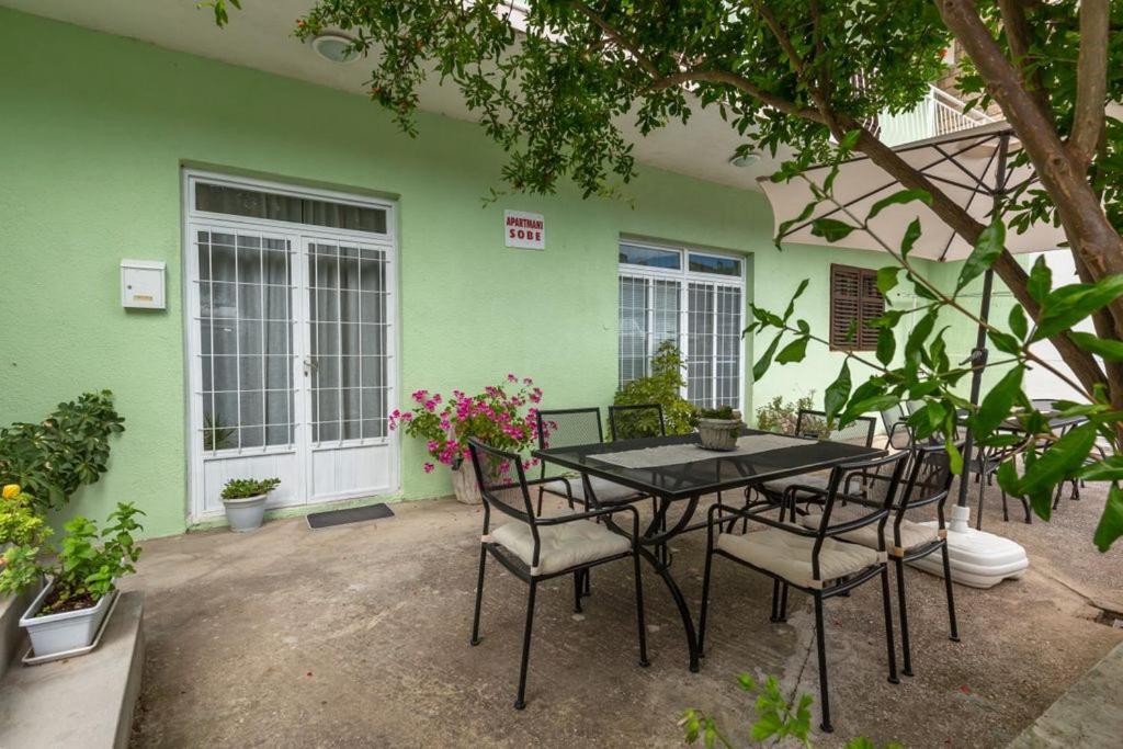 Tatijana Holiday Apartments Макарска Экстерьер фото